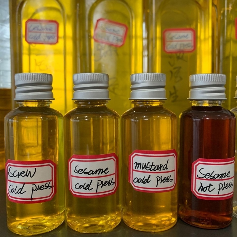 60-100 Kg/h Máquina de prensado de aceite de sésamo hidráulico multifunción aleación de 335 mm de diámetro
