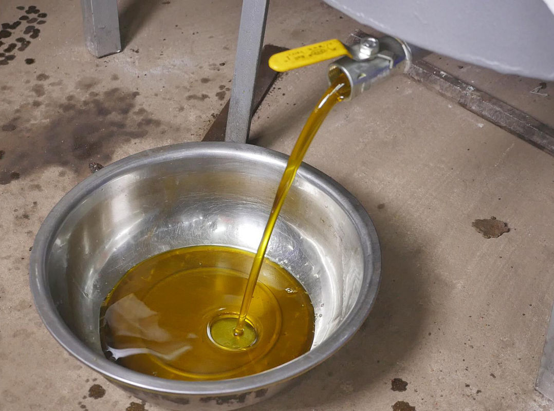 Tipo espiral máquina de la prensa de aceite del tornillo con la alta producción Opeation fácil del aceite
