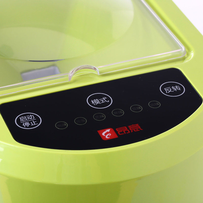 Mini tipo material plástico de la máquina de la prensa de aceite del hogar para el voltaje 220v/110v de las semillas de sésamo